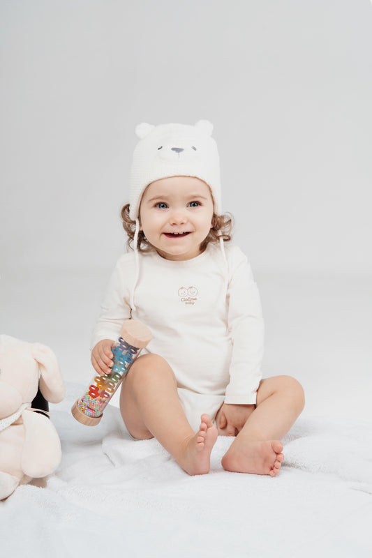 O poder do toque: Como a roupa influencia o bem-estar do bebé